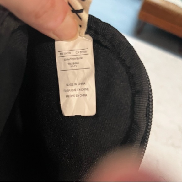 ROXY Multi Color Striped Tablet Case - Picture 6 of 9